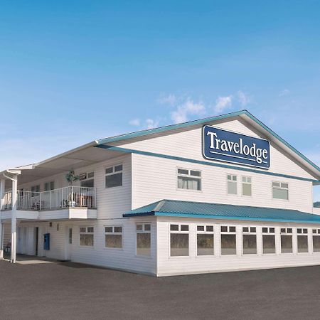 Travelodge By Wyndham Salmon Arm Bc Exterior photo